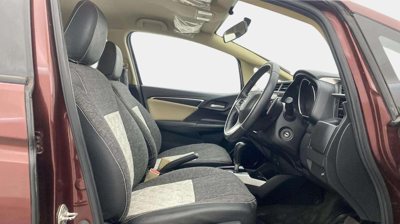 2016 Honda Jazz 1.2L I-VTEC V AT, Petrol, Automatic, 50,334 km, Right Side Front Door Cabin