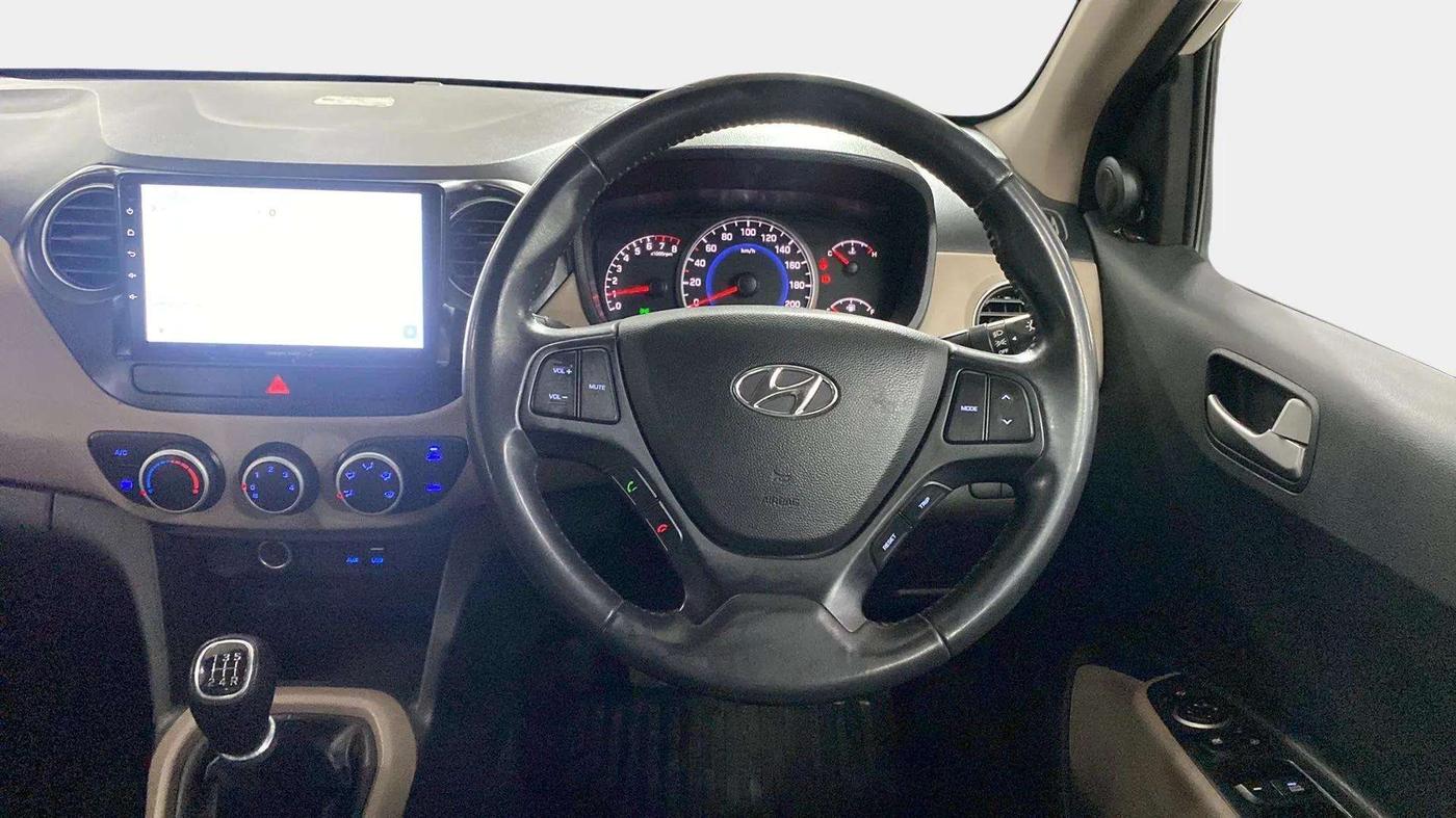 2016 Hyundai Grand i10 ASTA (O) 1.2 KAPPA VTVT, Petrol, Manual, 59,255 km, Steering Wheel Close Up