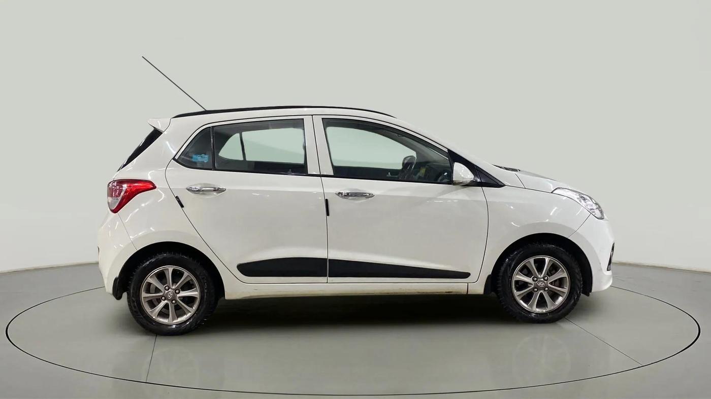 2016 Hyundai Grand i10 ASTA (O) 1.2 KAPPA VTVT, Petrol, Manual, 59,255 km, Right Side View