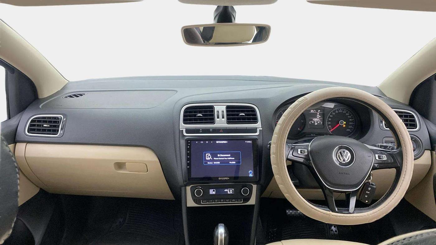 2018 Volkswagen Ameo HIGHLINE PLUS 1.5L AT 16 ALLOY, Diesel, Automatic, 45,989 km, Dashboard