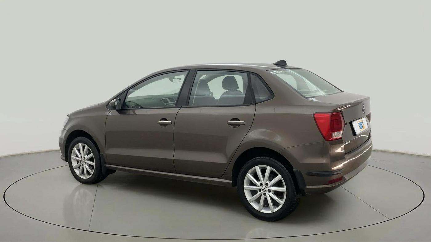 2018 Volkswagen Ameo HIGHLINE PLUS 1.5L AT 16 ALLOY, Diesel, Automatic, 45,989 km, Left Back Diagonal