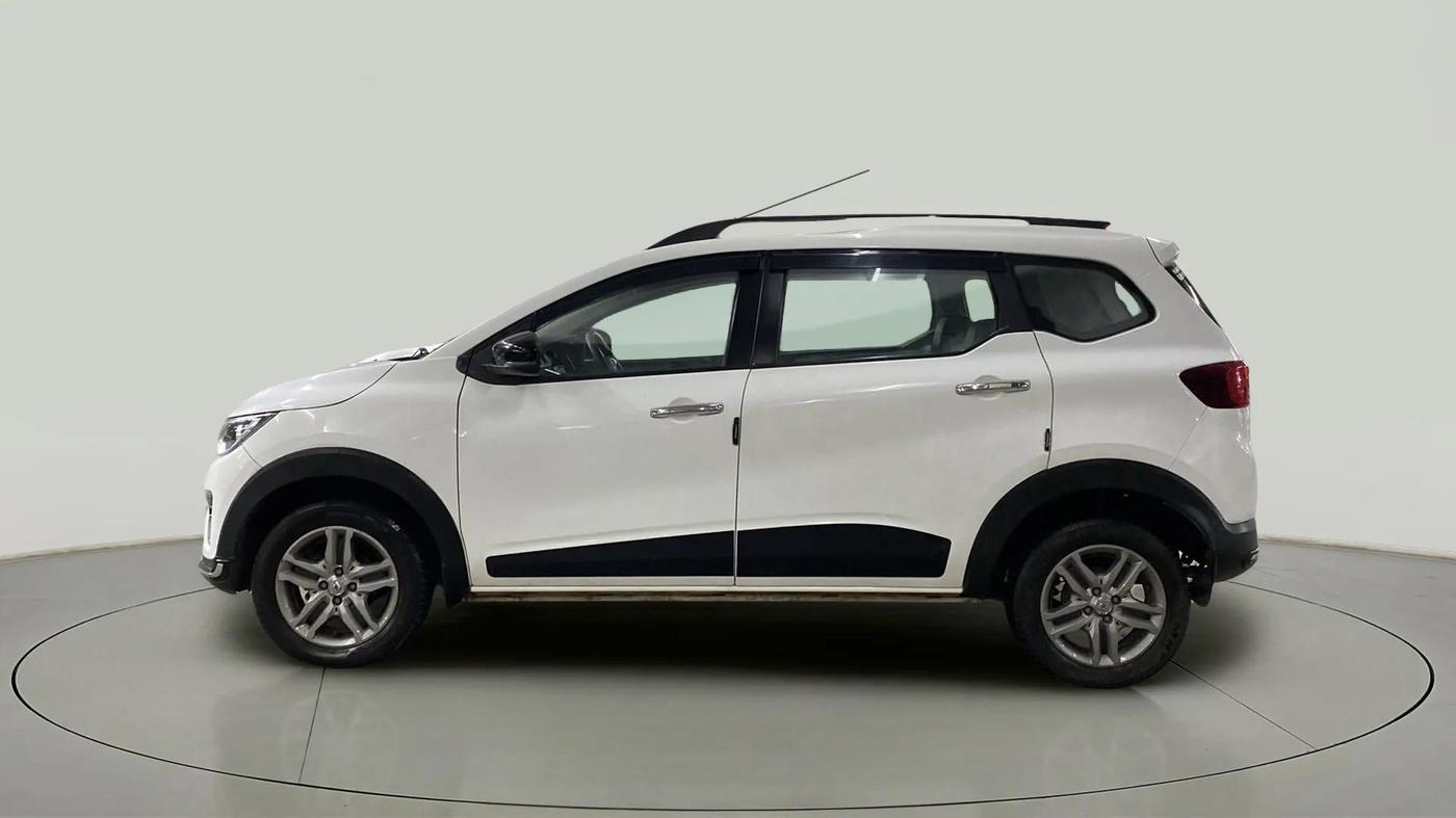 2023 Renault TRIBER RXZ, Petrol, Manual, 45,674 km, Left Side