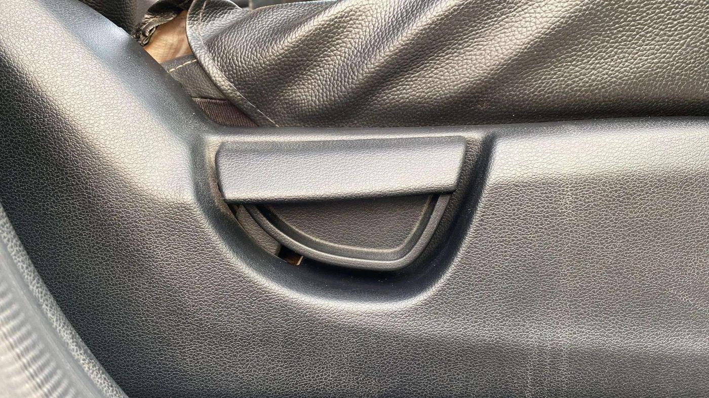 2019 Hyundai NEW SANTRO SPORTZ MT, Petrol, Manual, 14,094 km, Driver Side Adjustment Panel