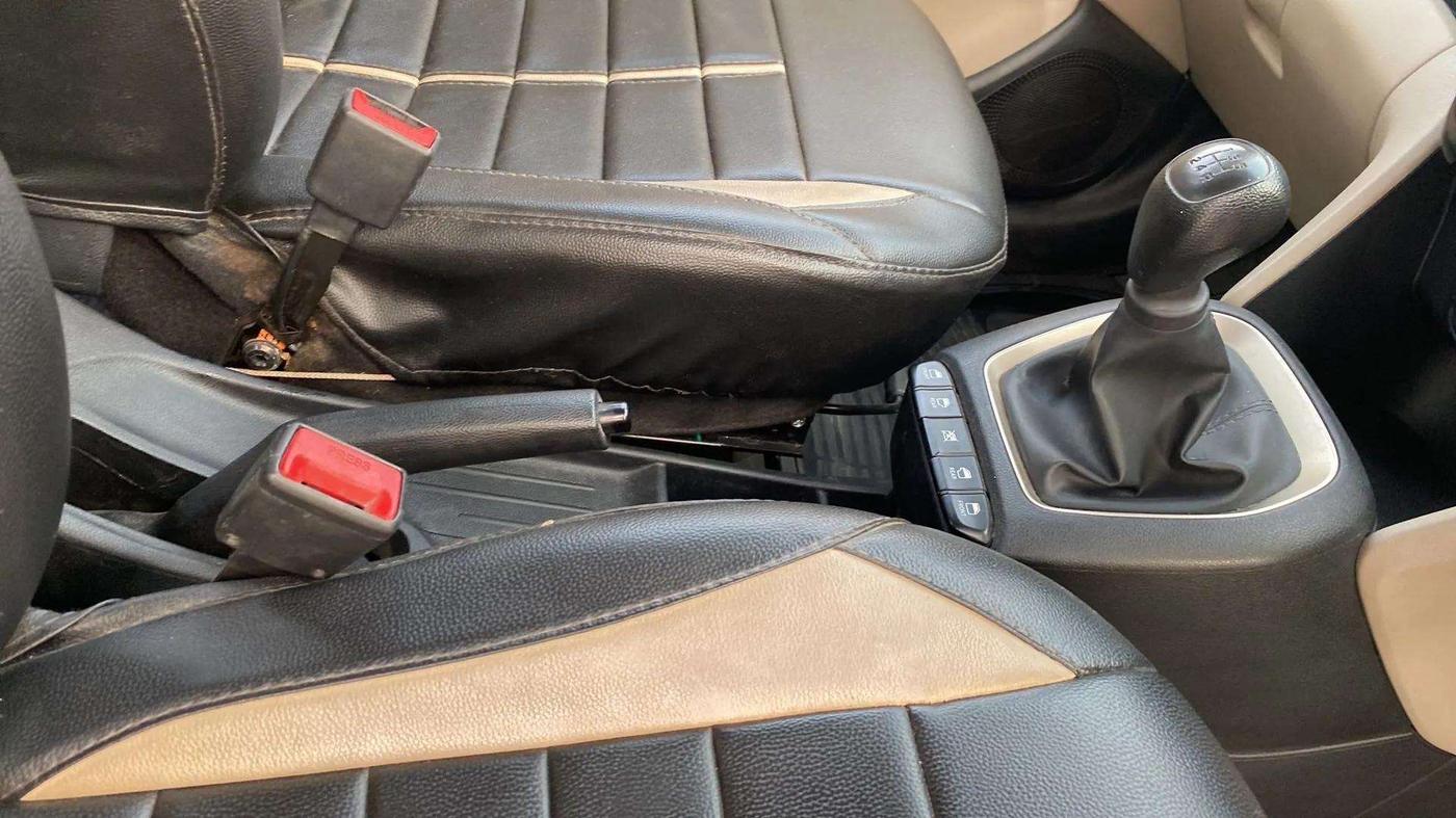 2019 Hyundai NEW SANTRO SPORTZ MT, Petrol, Manual, 14,094 km, Gear Lever
