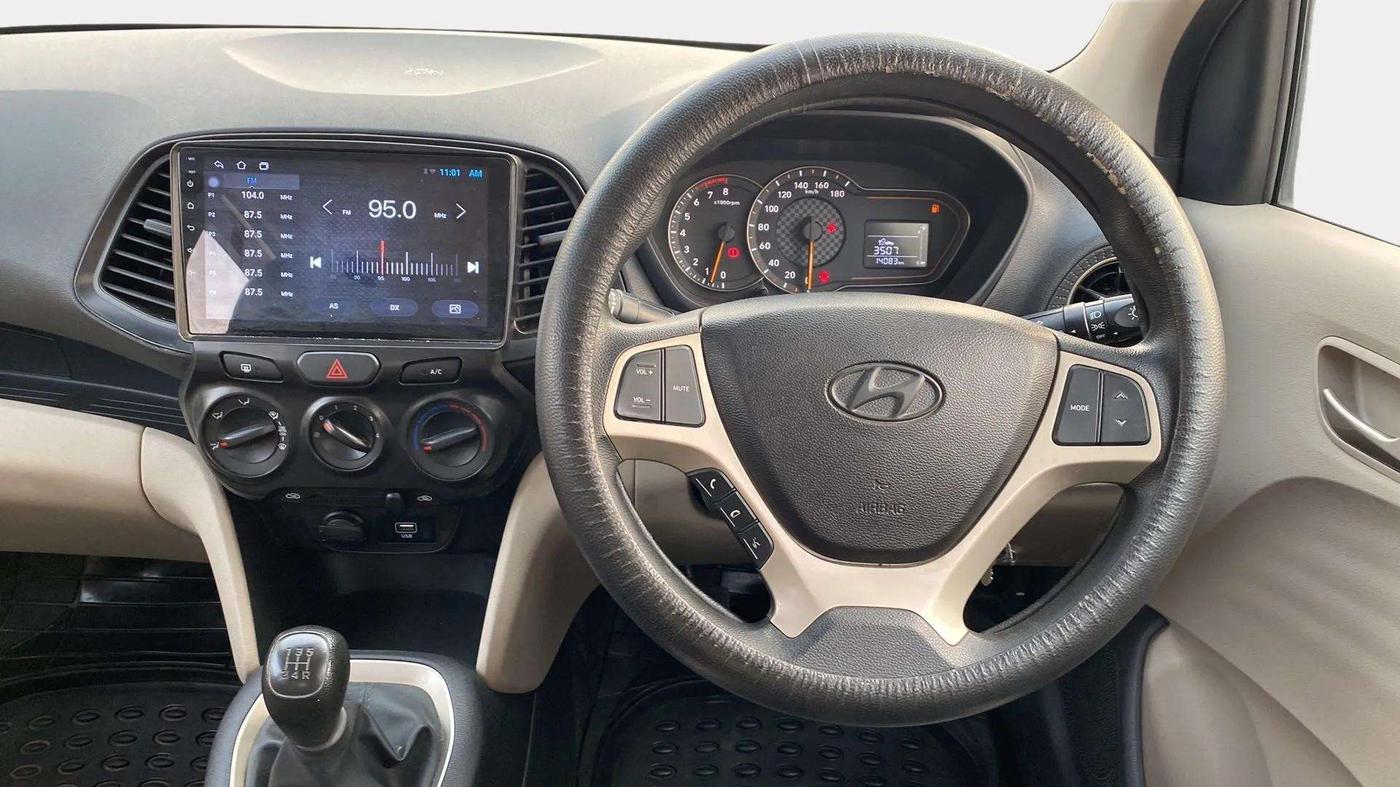 2019 Hyundai NEW SANTRO SPORTZ MT, Petrol, Manual, 14,094 km, Steering Wheel Close Up
