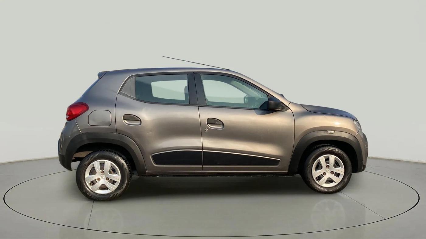 2017 Renault Kwid RXL, Petrol, Manual, 70,347 km, Right Side View