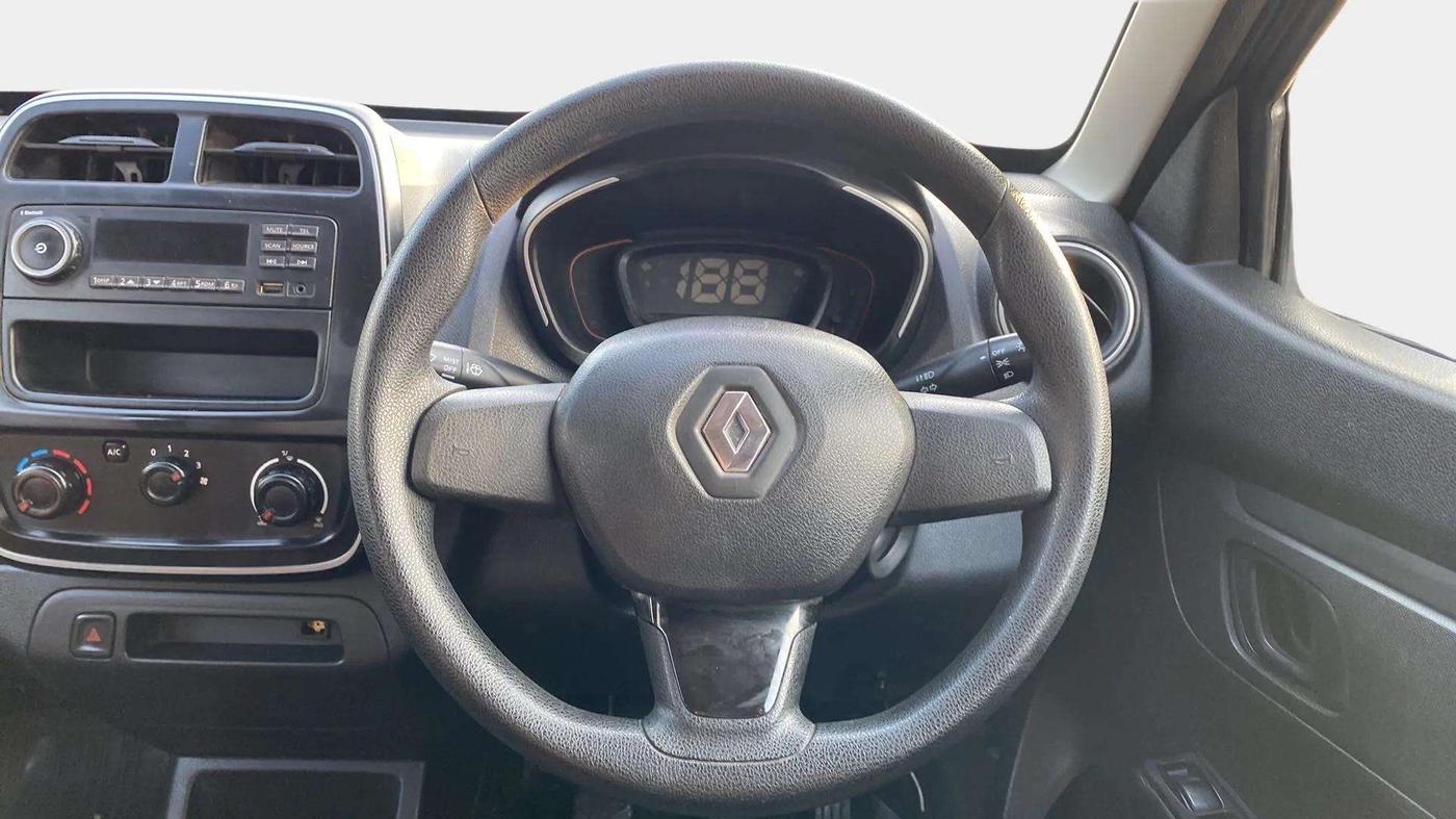 2017 Renault Kwid RXL, Petrol, Manual, 70,347 km, Steering Wheel Close Up