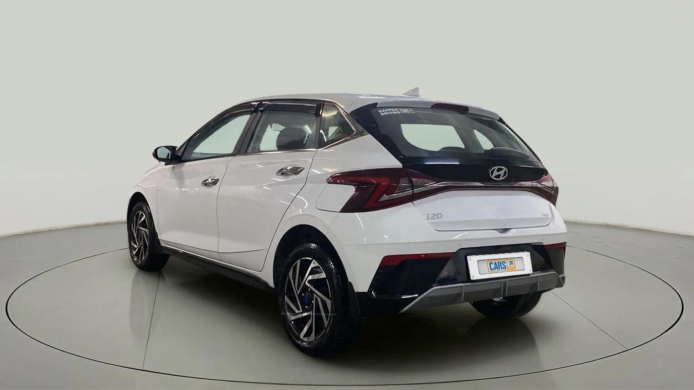 2023 Hyundai NEW I20 ASTA 1.2 MT, Petrol, Manual, 4,077 km, Left Back Diagonal