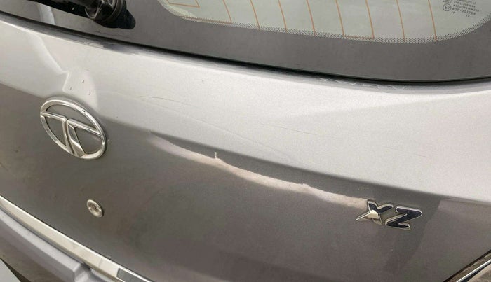 2018 Tata Tiago XZ PETROL, Petrol, Manual, 40,454 km, Dicky (Boot door) - Minor scratches