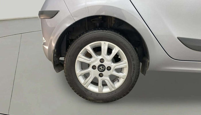 2018 Tata Tiago XZ PETROL, Petrol, Manual, 40,454 km, Right Rear Wheel