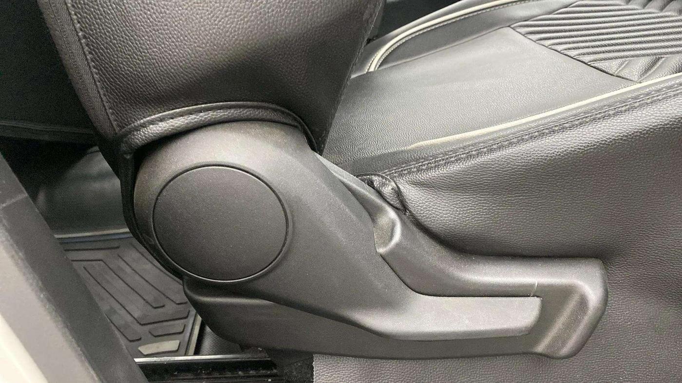 2020 Maruti IGNIS ZETA 1.2 AMT, Petrol, Automatic, 31,830 km, Driver Side Adjustment Panel
