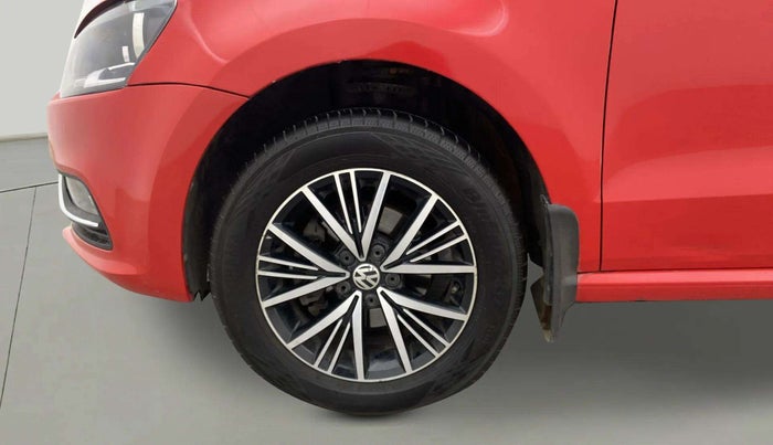 2017 Volkswagen Polo HIGHLINE1.2L, Petrol, Manual, 91,389 km, Left Front Wheel