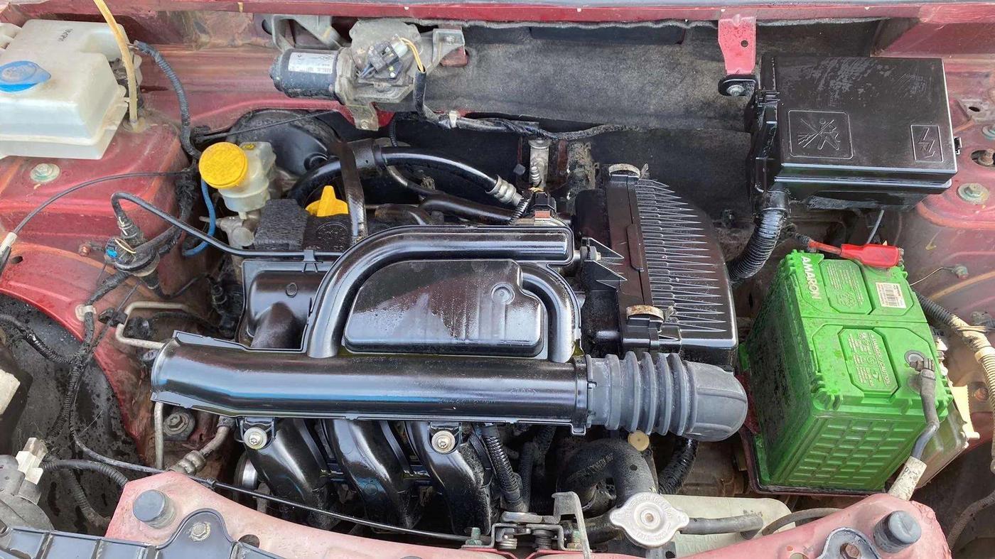 2018 Renault Kwid RXT 1.0 (O), Petrol, Manual, 50,284 km, Engine View