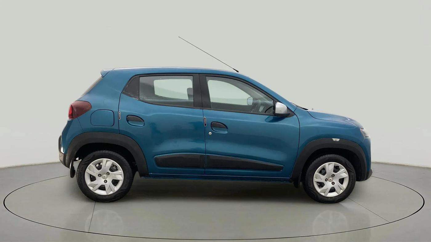 2022 Renault Kwid RXT 1.0 AMT (O), Petrol, Automatic, 24,700 km, Right Side View