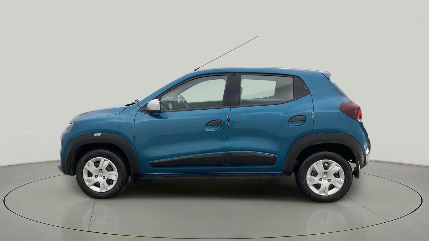 2022 Renault Kwid RXT 1.0 AMT (O), Petrol, Automatic, 24,700 km, Left Side