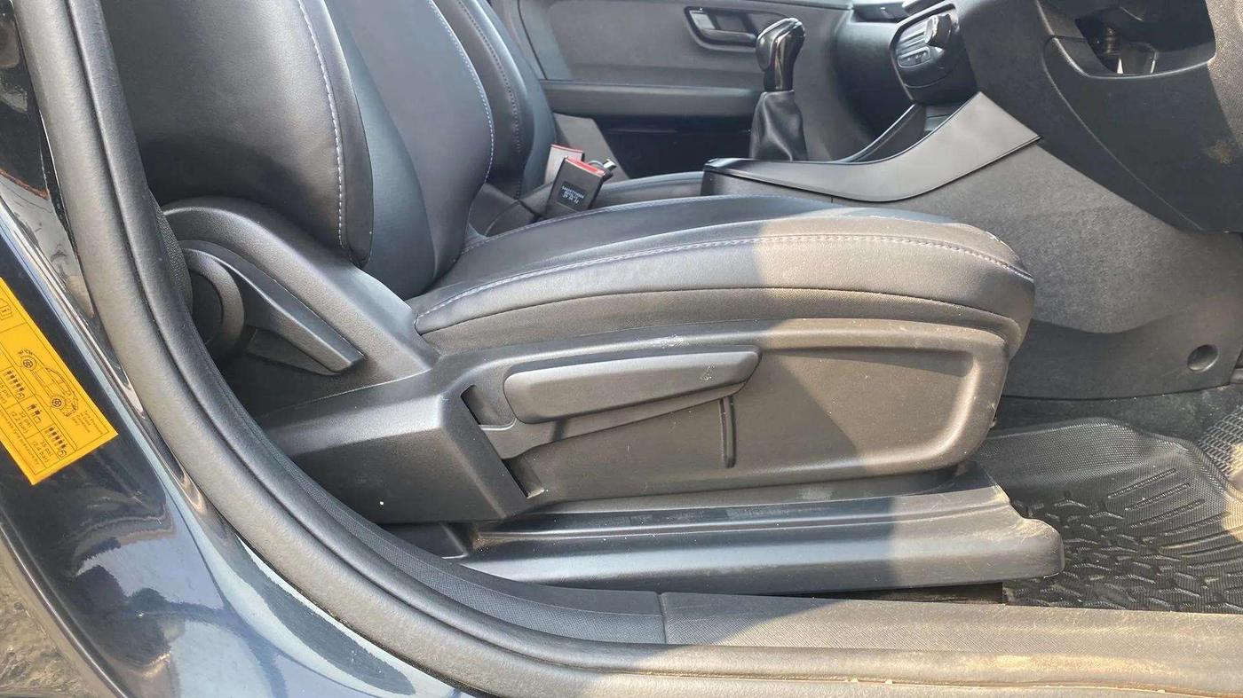 2022 Tata ALTROZ XT PETROL DARK EDITION, Petrol, Manual, 30,624 km, Driver Side Adjustment Panel