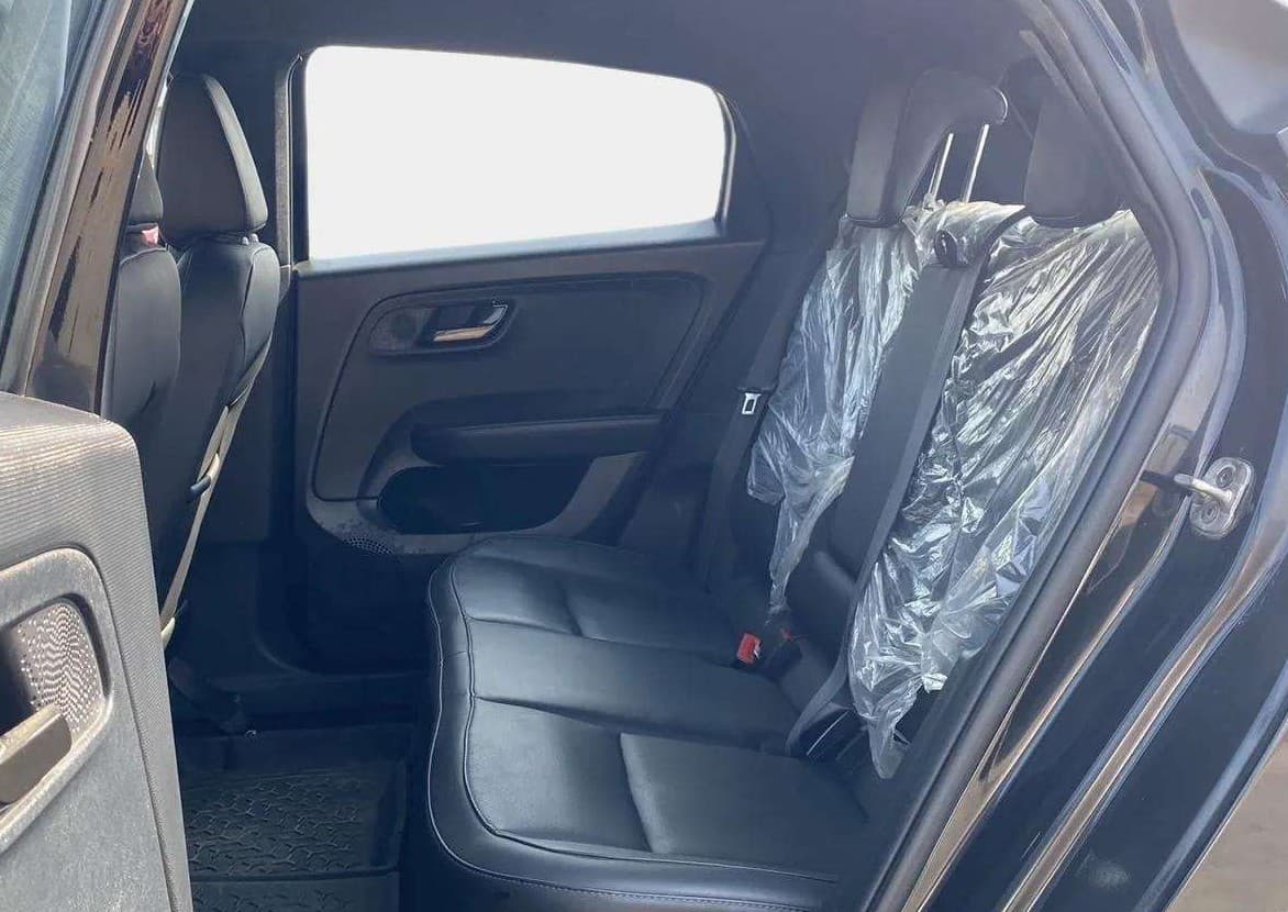 2022 Tata ALTROZ XT PETROL DARK EDITION, Petrol, Manual, 30,624 km, Right Side Rear Door Cabin