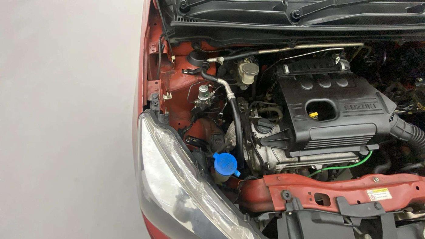 2018 Maruti Celerio VXI AMT, Petrol, Automatic, 72,321 km, Engine View - Right
