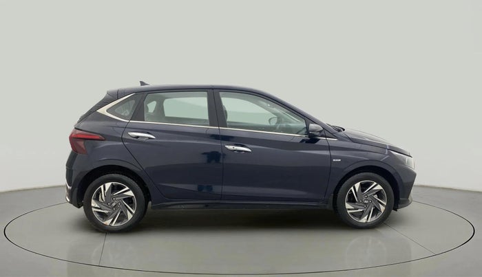 2022 Hyundai NEW I20 ASTA (O) 1.2 AT, Petrol, Automatic, 1,592 km, Right Side View