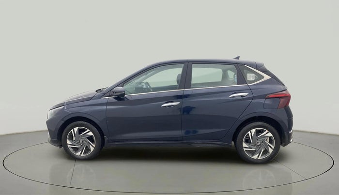 2022 Hyundai NEW I20 ASTA (O) 1.2 AT, Petrol, Automatic, 1,592 km, Left Side