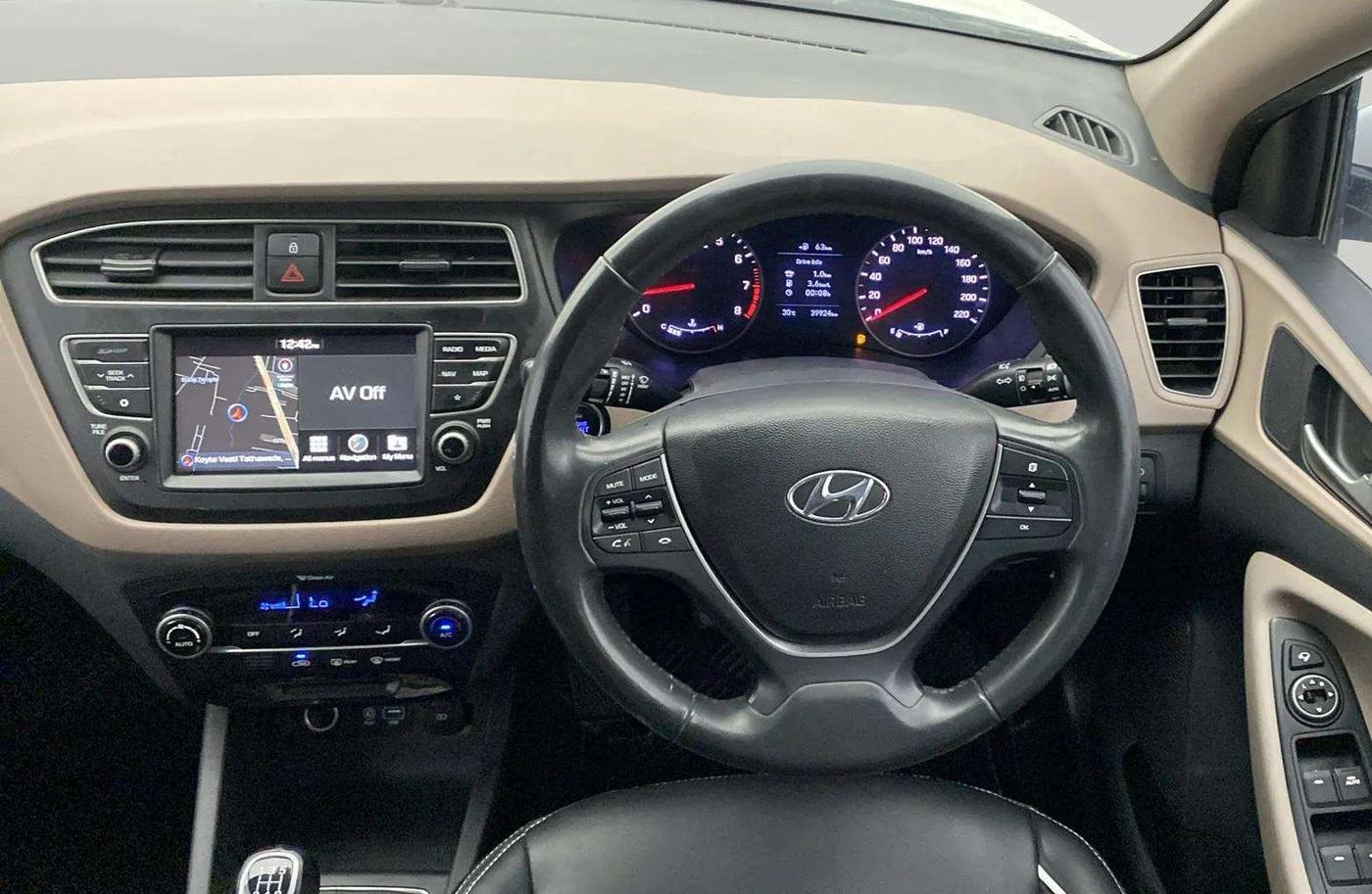 2018 Hyundai Elite i20 ASTA 1.2 (O), CNG, Manual, 40,166 km, Steering Wheel Close Up