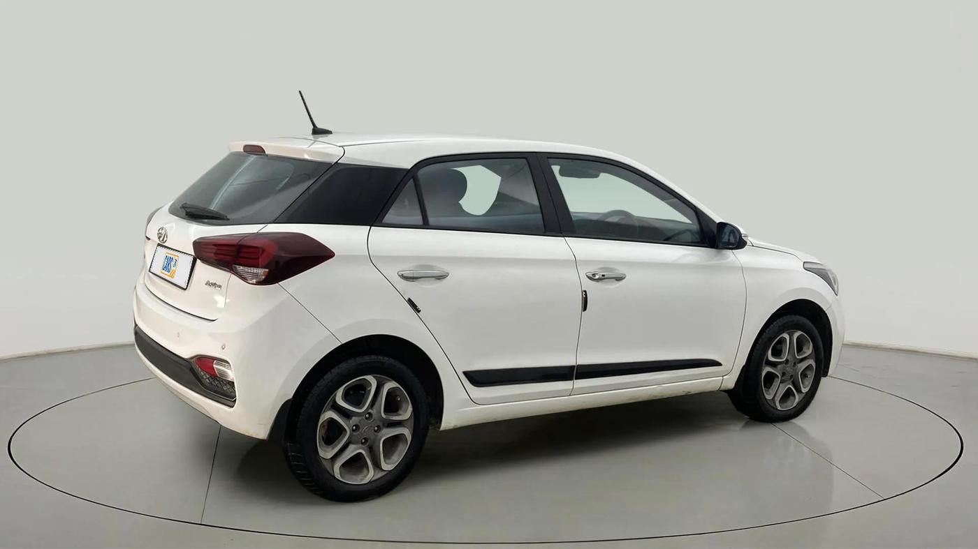 2018 Hyundai Elite i20 ASTA 1.2 (O), CNG, Manual, 40,166 km, Right Back Diagonal