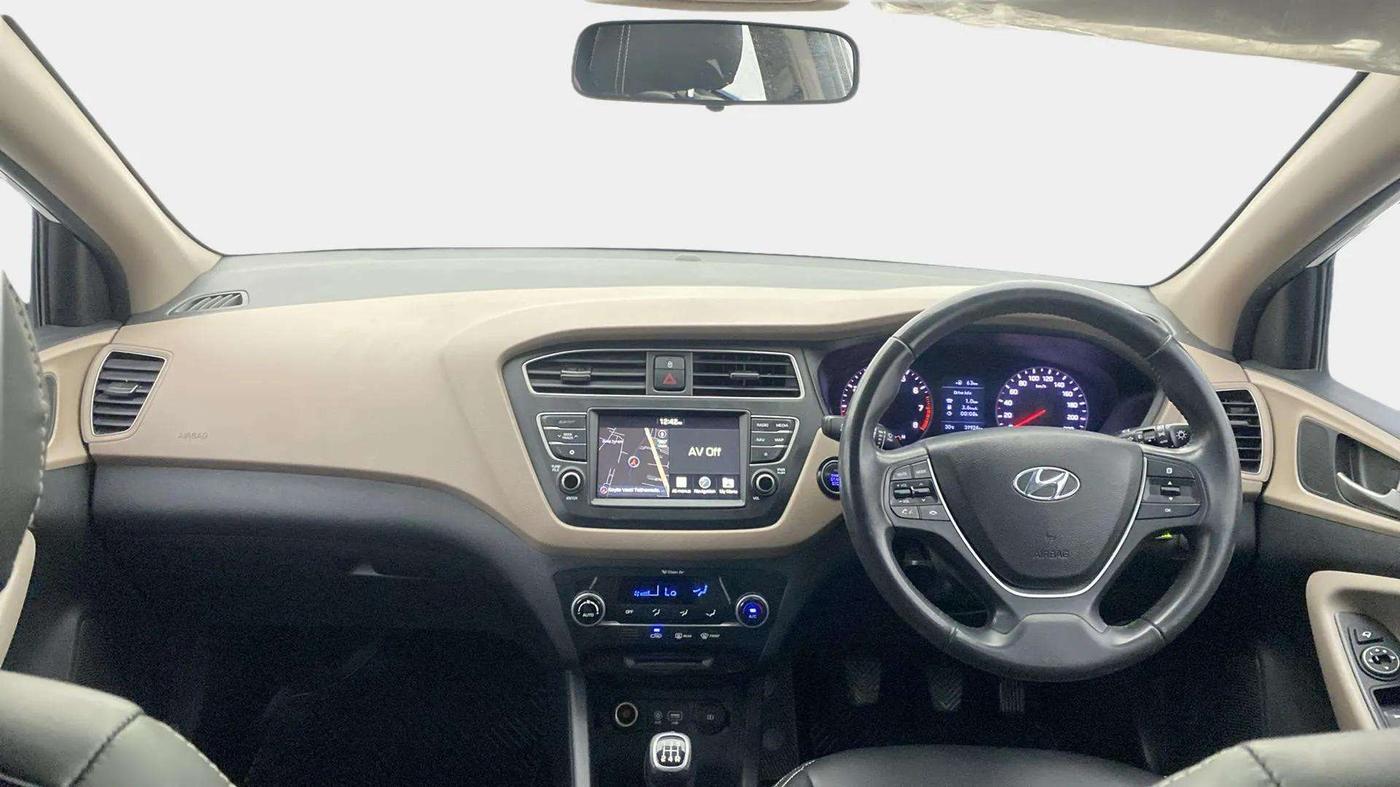 2018 Hyundai Elite i20 ASTA 1.2 (O), CNG, Manual, 40,166 km, Dashboard