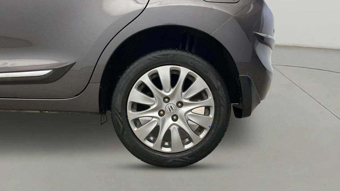 2018 Maruti Baleno ZETA PETROL 1.2, Petrol, Manual, 25,546 km, Left Rear Wheel