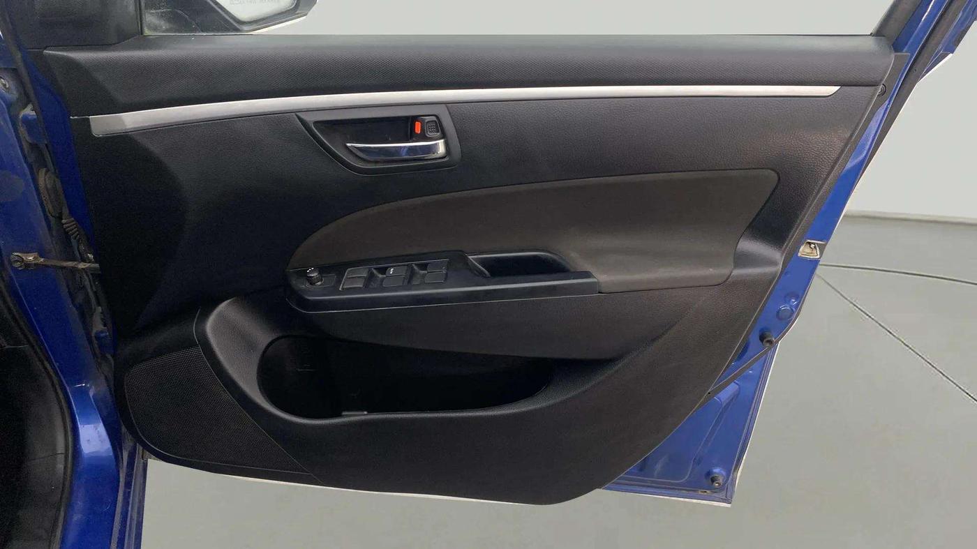 2013 Maruti Swift ZXI, Petrol, Manual, 44,995 km, Driver Side Door Panels Control
