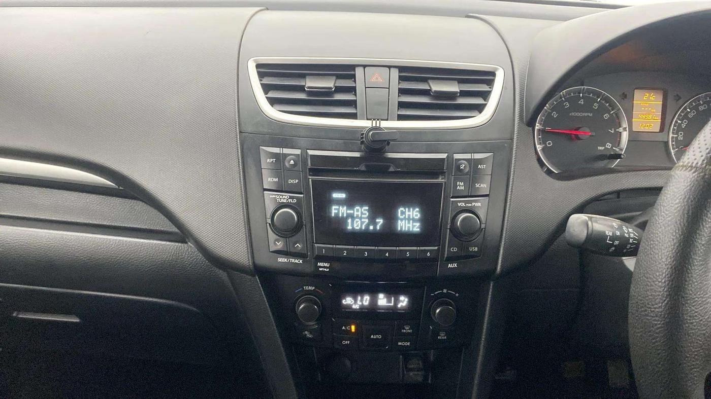 2013 Maruti Swift ZXI, Petrol, Manual, 44,995 km, Air Conditioner