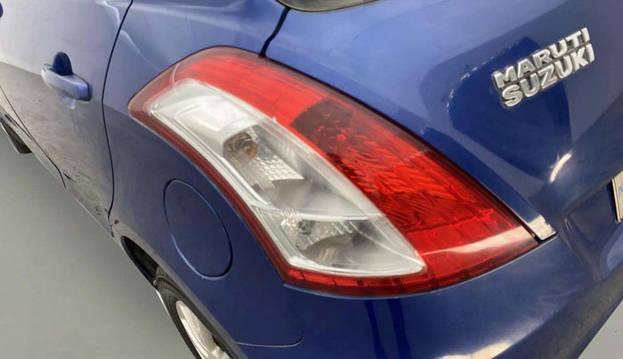 2013 Maruti Swift ZXI, Petrol, Manual, 44,985 km, Left tail light - Minor scratches