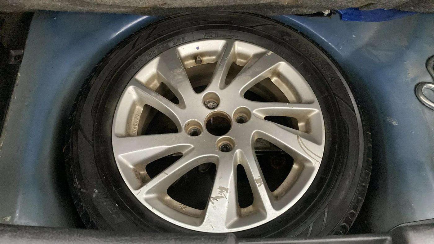 2013 Maruti Swift ZXI, Petrol, Manual, 44,995 km, Spare Tyre