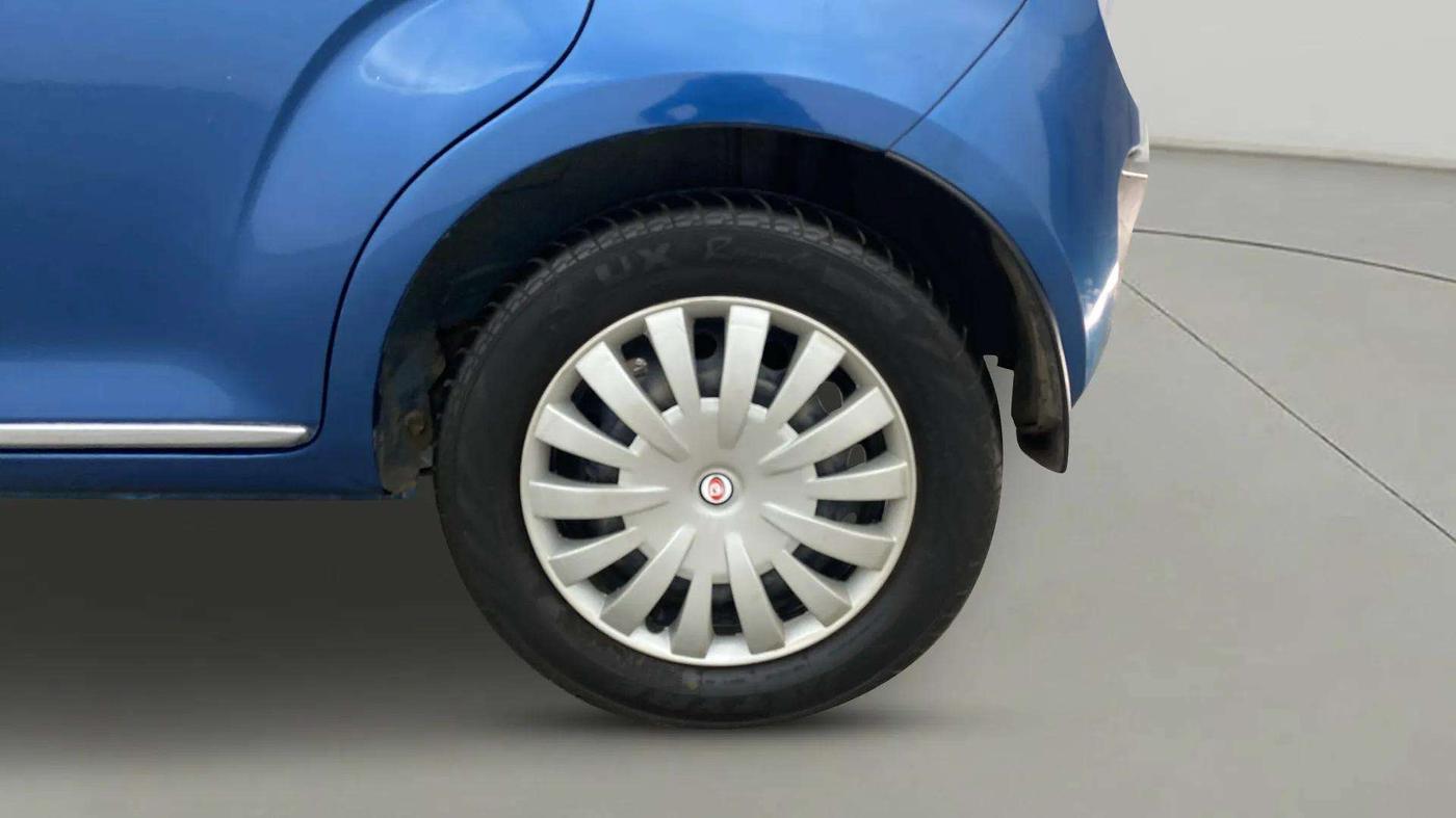 2017 Maruti IGNIS DELTA 1.2 AMT, Petrol, Automatic, 44,407 km, Left Rear Wheel