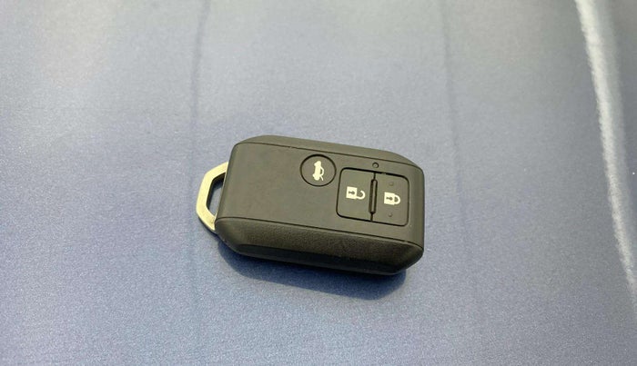 2018 Maruti Dzire ZXI AMT, Petrol, Automatic, 45,877 km, Lock system - Keyless sensor not working