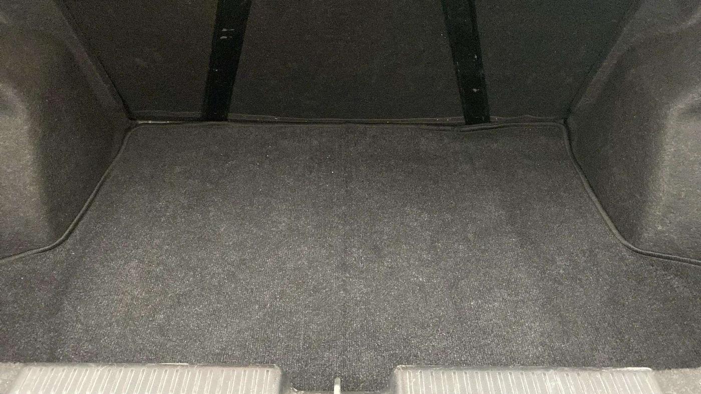 2018 Maruti Dzire ZXI AMT, Petrol, Automatic, 45,983 km, Boot Inside