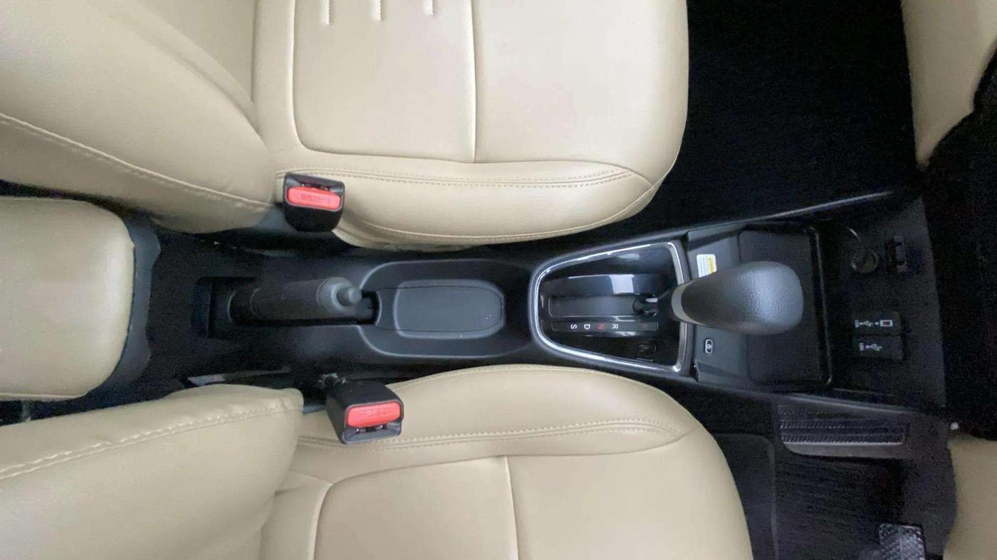 2023 Honda Amaze 1.2L I-VTEC VX CVT, Petrol, Automatic, 19,681 km, Gear Lever