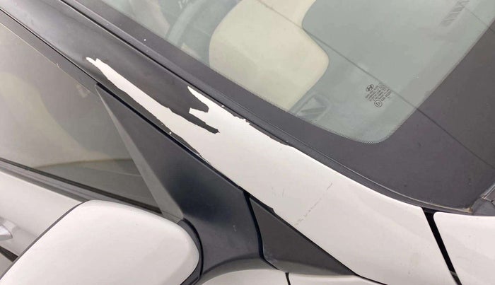 2019 Hyundai Elite i20 SPORTZ PLUS 1.2, CNG, Manual, 92,543 km, Right A pillar - Paint is slightly faded