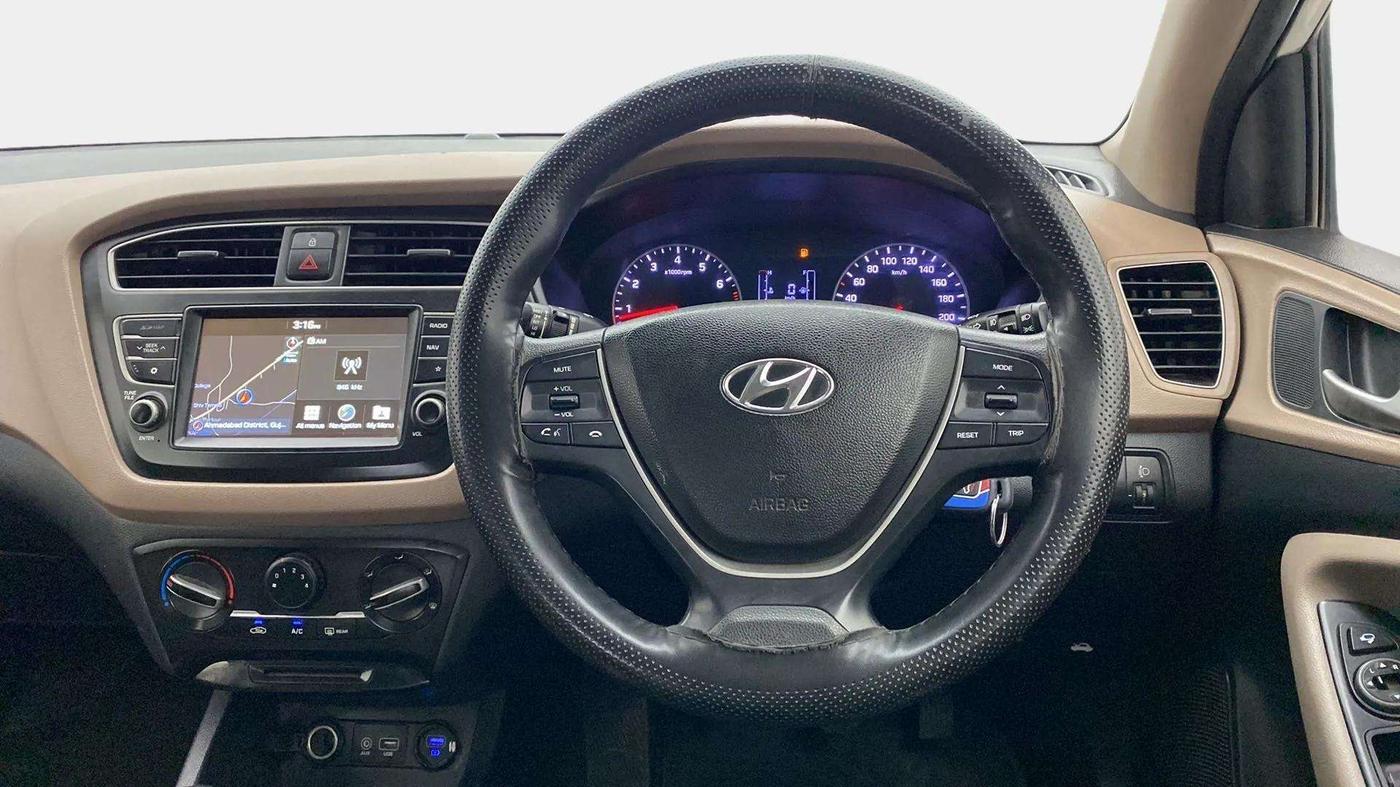 2019 Hyundai Elite i20 SPORTZ PLUS 1.2, CNG, Manual, 92,787 km, Steering Wheel Close Up