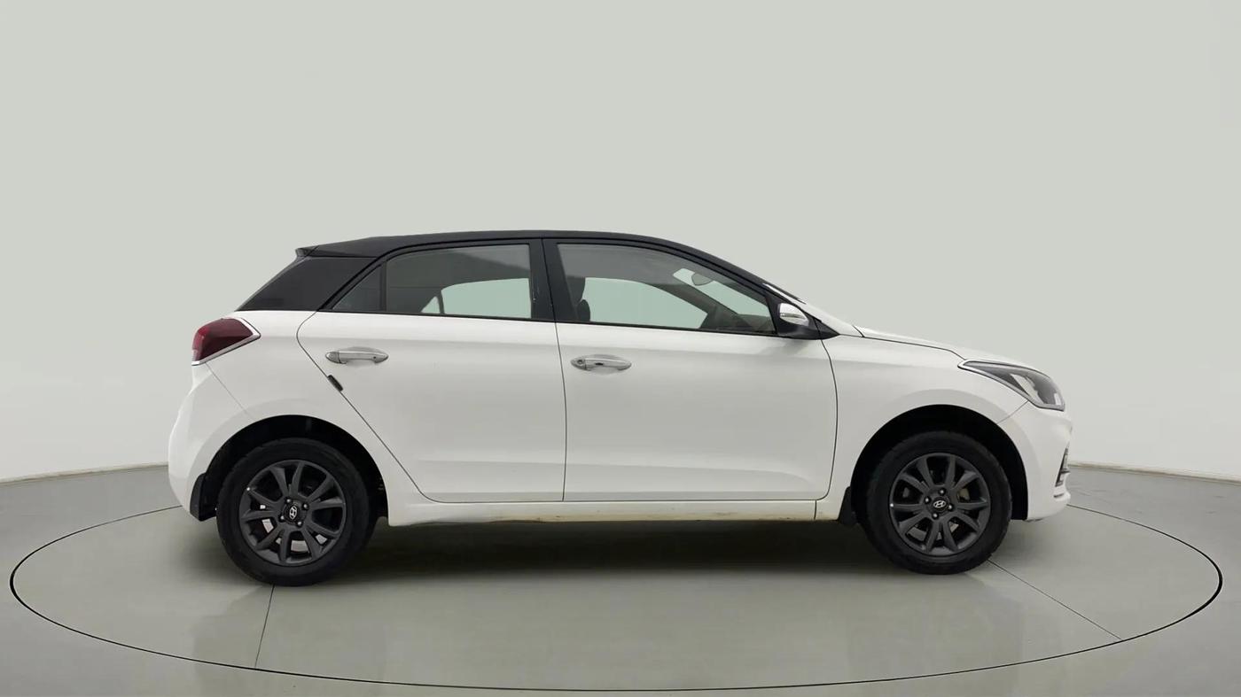2019 Hyundai Elite i20 SPORTZ PLUS 1.2, CNG, Manual, 92,787 km, Right Side View