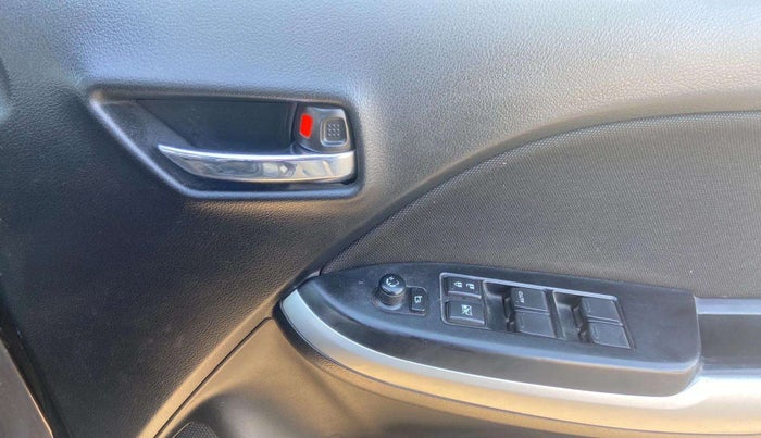 2018 Maruti Baleno DELTA PETROL 1.2, Petrol, Manual, 33,469 km, Driver Side Door Panels Control
