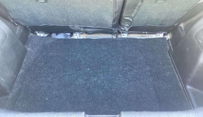 2018 Maruti Baleno DELTA PETROL 1.2, Petrol, Manual, 33,469 km, Boot Inside
