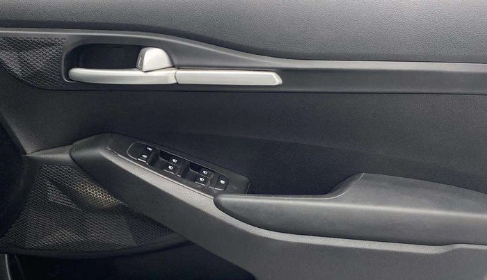 2021 KIA SELTOS HTE 1.5 PETROL, Petrol, Manual, 56,050 km, Driver Side Door Panels Control