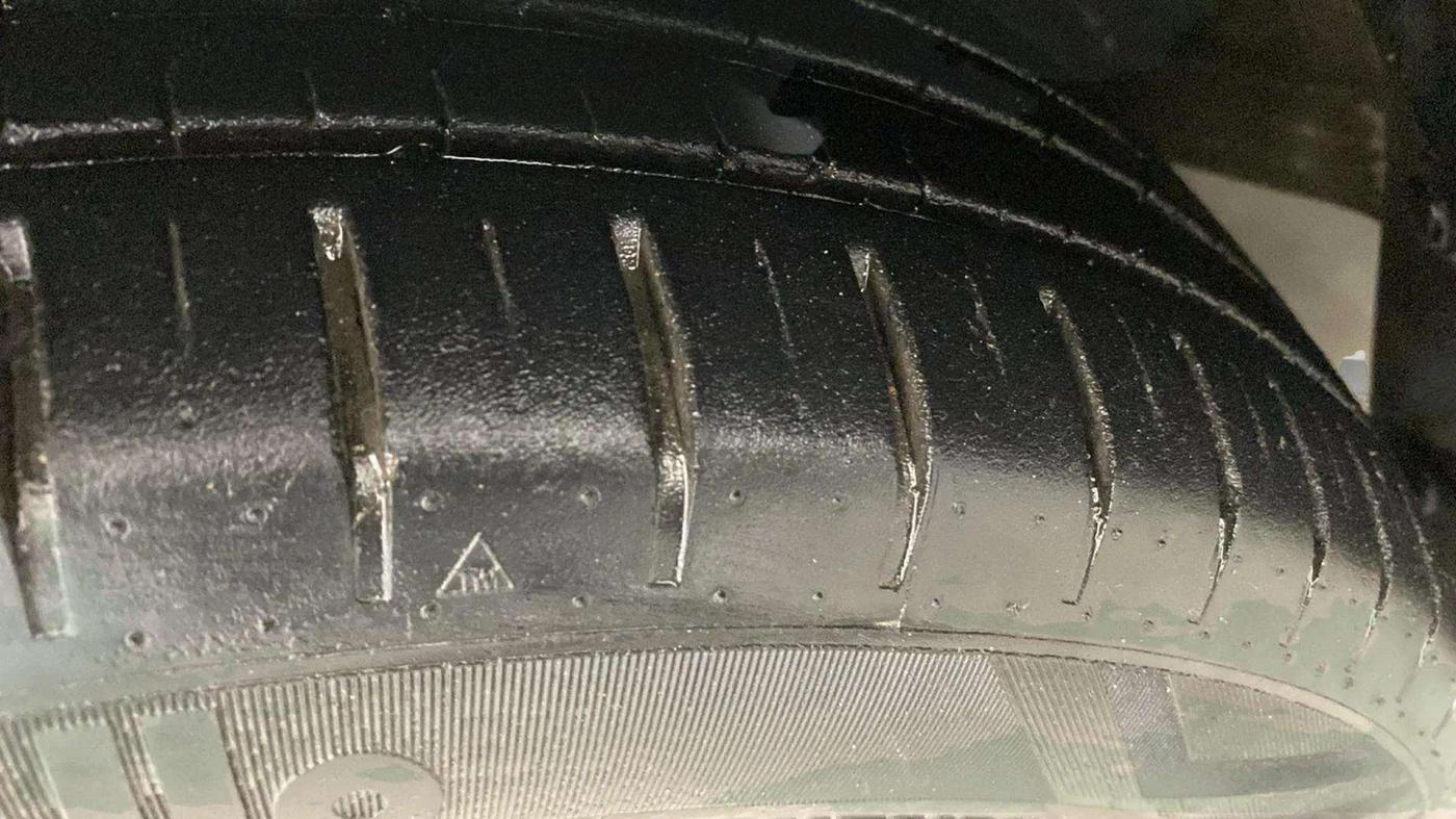 2021 Maruti Baleno ZETA CVT PETROL 1.2, Petrol, Automatic, 16,556 km, Left Rear Tyre Tread
