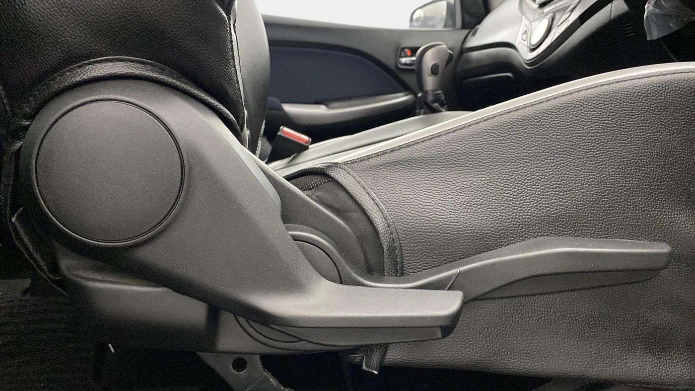 2021 Maruti Baleno ZETA CVT PETROL 1.2, Petrol, Automatic, 16,556 km, Driver Side Adjustment Panel