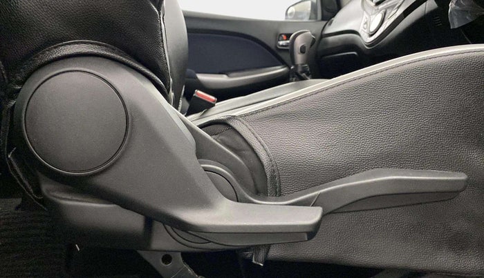 2021 Maruti Baleno ZETA CVT PETROL 1.2, Petrol, Automatic, 16,556 km, Driver Side Adjustment Panel