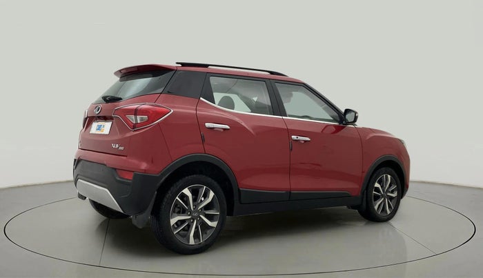 2021 Mahindra XUV300 W8 (O) 1.2 PETROL AMT, Petrol, Automatic, 28,765 km, Right Back Diagonal