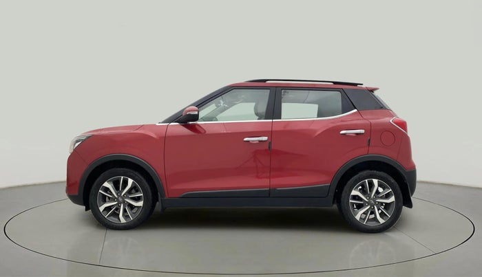 2021 Mahindra XUV300 W8 (O) 1.2 PETROL AMT, Petrol, Automatic, 28,765 km, Left Side