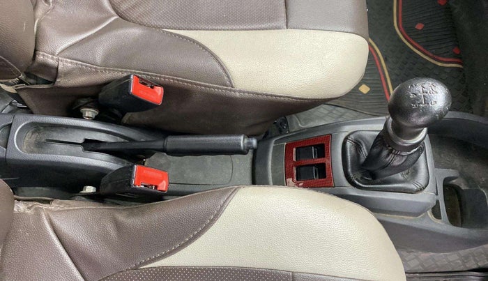 2016 Maruti Alto 800 LXI, Petrol, Manual, 73,382 km, Gear Lever