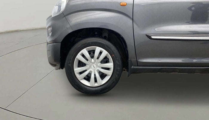 2021 Maruti S PRESSO VXI+, Petrol, Manual, 28,663 km, Left Front Wheel