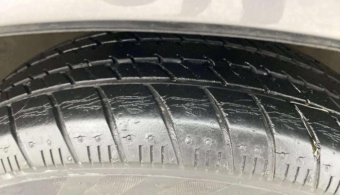 2018 Maruti Celerio ZXI AMT (O), Petrol, Automatic, 26,914 km, Right Front Tyre Tread